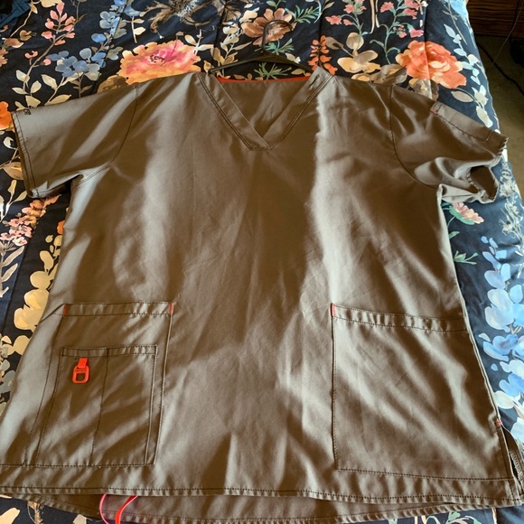 Carhartt Force Scrub Set • Size XL Regular